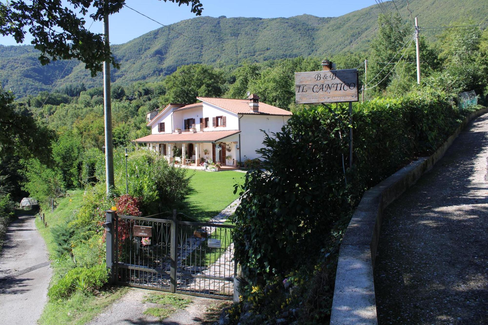 Greccio B&B Il Cantico מראה חיצוני תמונה